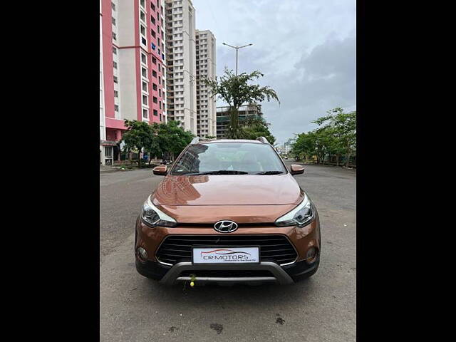 Used 2015 Hyundai i20 Active in Mumbai