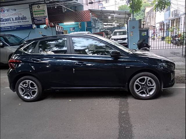 Used Hyundai i20 Sportz (O) 1.2 IVT in Chennai