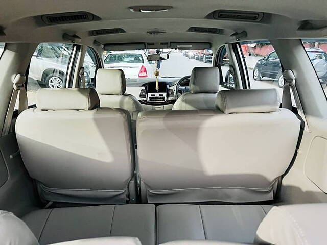 Used Toyota Innova [2013-2014] 2.5 VX 7 STR BS-IV in Chandigarh