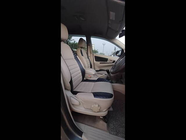 Used Toyota Innova [2013-2014] 2.5 ZX 7 STR BS-III in Ahmedabad