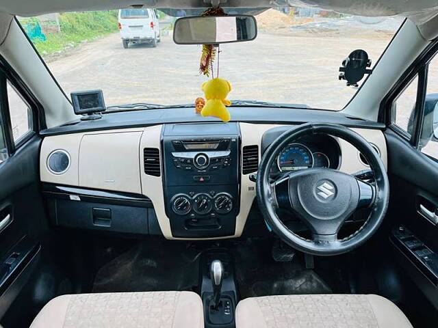 Used Maruti Suzuki Wagon R 1.0 [2014-2019] VXI AMT in Vadodara