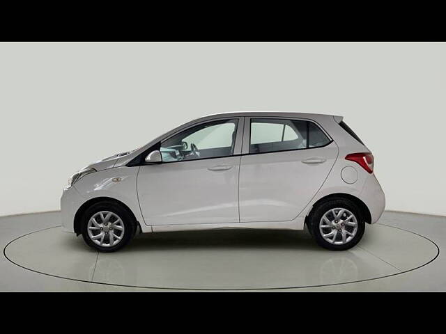 Used Hyundai Grand i10 [2013-2017] Sportz 1.2 Kappa VTVT [2016-2017] in Ahmedabad