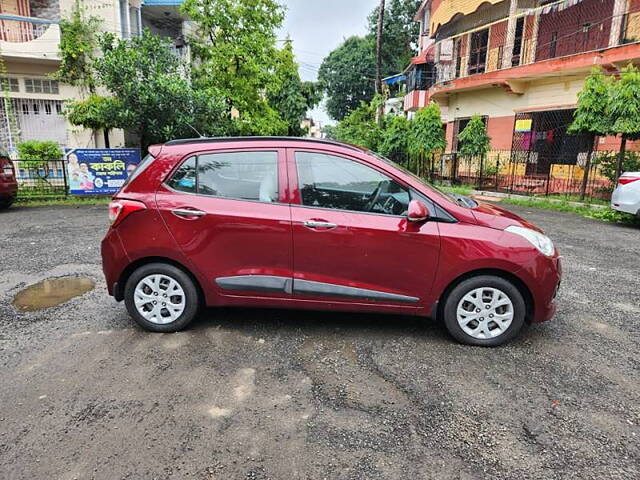 Used Hyundai Grand i10 [2013-2017] Sportz 1.2 Kappa VTVT [2013-2016] in Kolkata