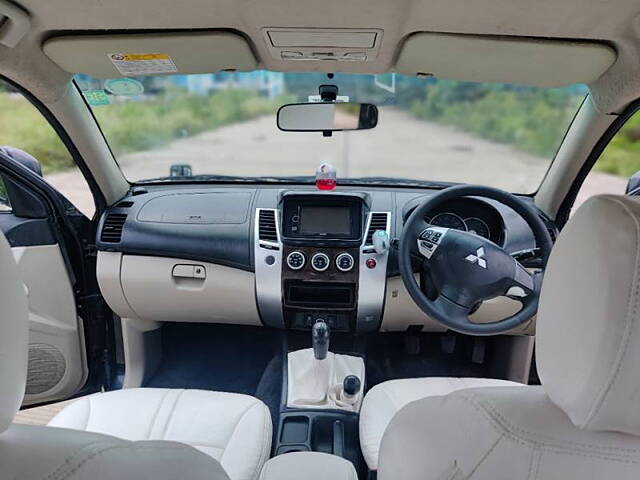 Used Mitsubishi Pajero Sport 2.5 MT in Bhopal