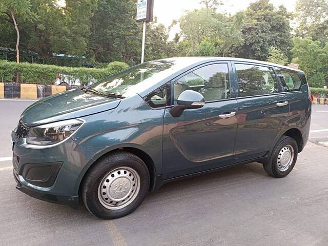 Used Mahindra Marazzo [2018-2020] M2 8 STR in Ahmedabad