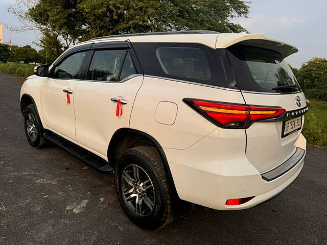 Used Toyota Fortuner 4X2 AT 2.8 Diesel in Delhi