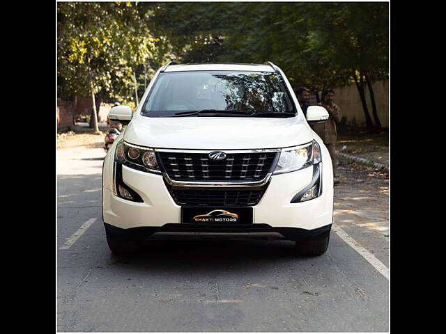 Used Mahindra XUV500 W9 [2018-2020] in Delhi