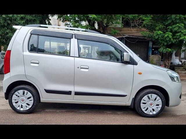 Used Maruti Suzuki Wagon R 1.0 [2010-2013] VXi in Ahmedabad