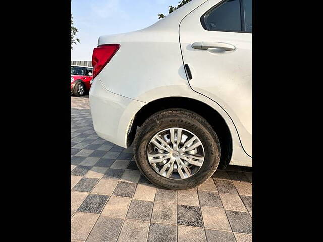 Used Maruti Suzuki Dzire [2017-2020] LXi in Vadodara