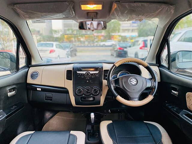 Used Maruti Suzuki Wagon R 1.0 [2014-2019] VXI AMT in Ahmedabad