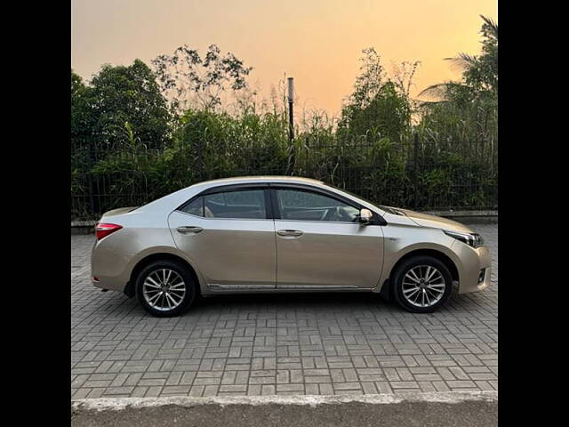 Used Toyota Corolla Altis [2014-2017] VL AT Petrol in Navi Mumbai