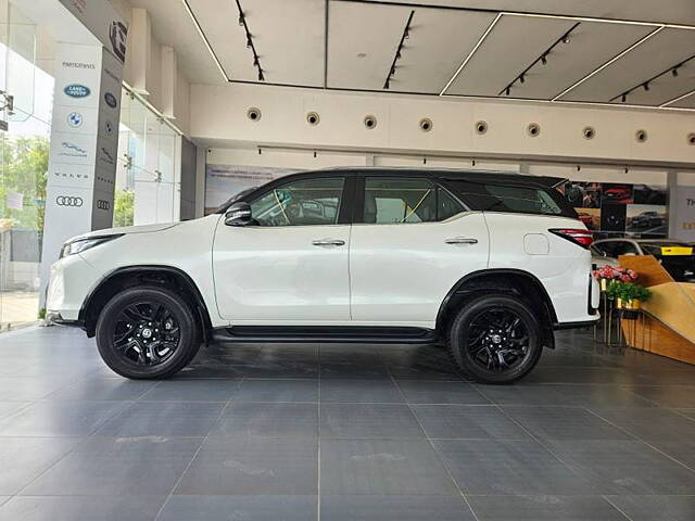 Used Toyota Fortuner 4X4 AT 2.8 Legender in Ahmedabad
