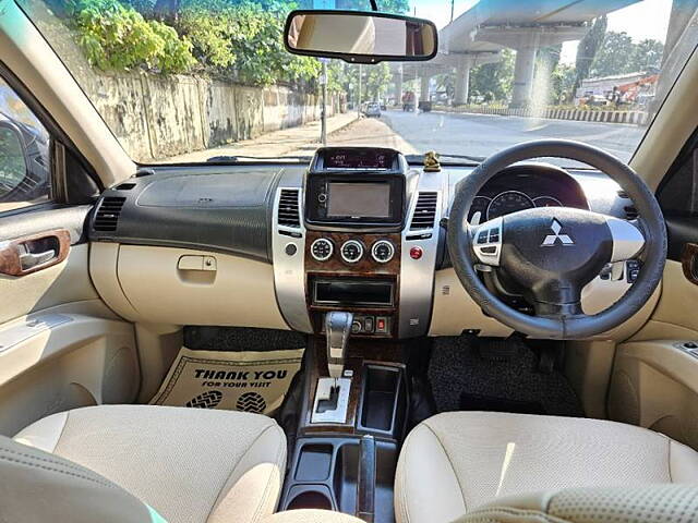 Used Mitsubishi Pajero Sport 2.5 AT in Mumbai