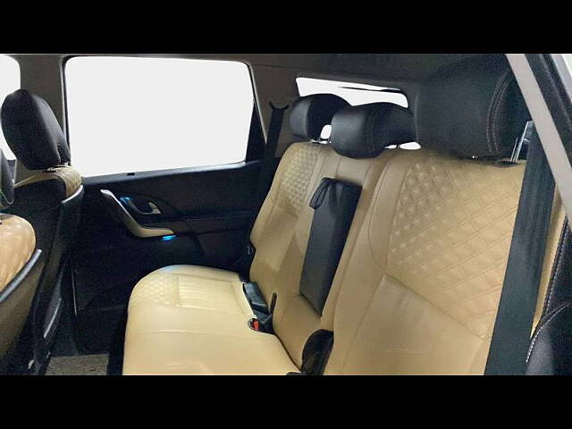 Used Mahindra XUV500 W7 [2018-2020] in Mumbai