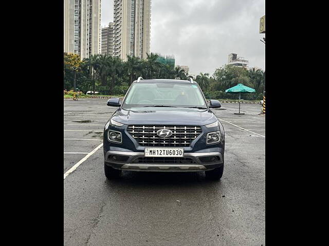 Used 2022 Hyundai Venue in Mumbai