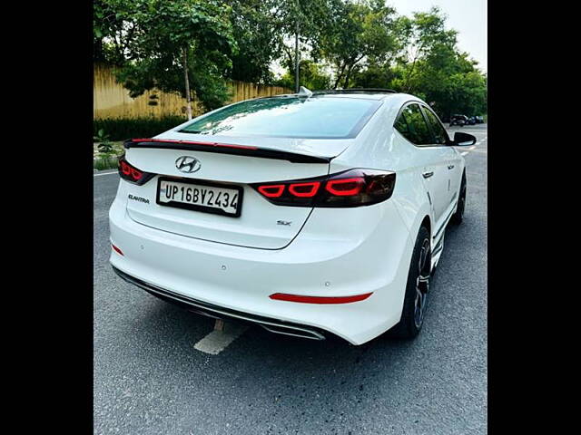 Used Hyundai Elantra [2016-2019] 2.0 SX AT in Delhi