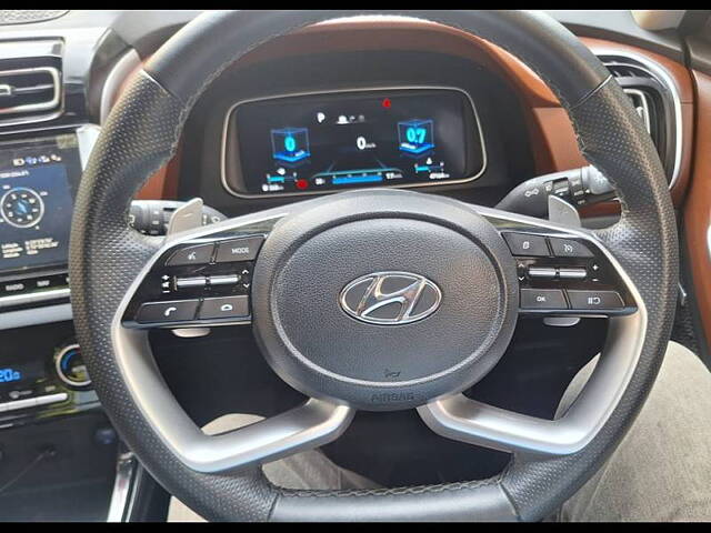 Used Hyundai Alcazar [2021-2023] Signature (O) 6 STR 1.5 Diesel AT in Ahmedabad