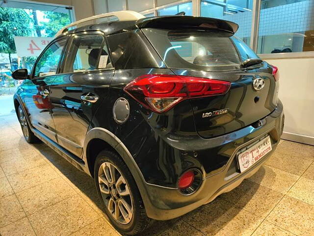 Used Hyundai i20 Active 1.2 SX in Kolkata