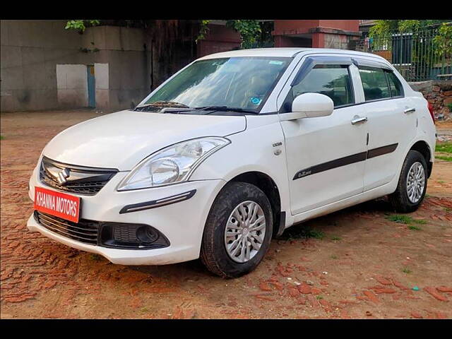 Used 2016 Maruti Suzuki Swift DZire in Delhi