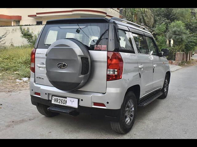 Used Mahindra TUV300 [2015-2019] T10 AMT in Gurgaon