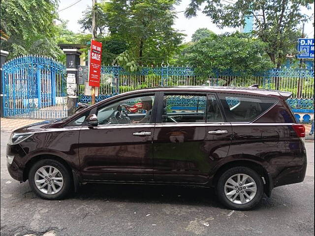 Used Toyota Innova Crysta [2016-2020] 2.4 V Diesel in Kolkata