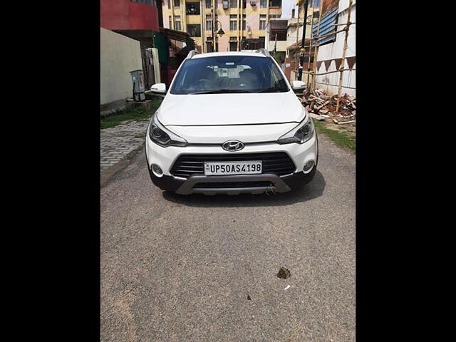 Used 2016 Hyundai i20 Active in Varanasi
