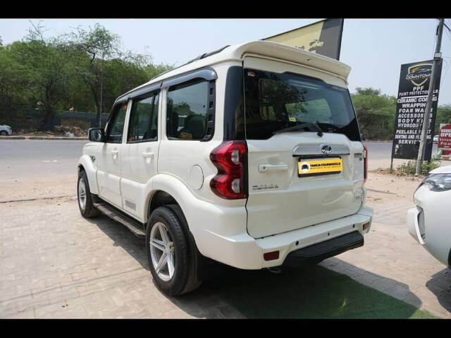 Used Mahindra Scorpio 2021 S7 120 2WD 7 STR in Gurgaon