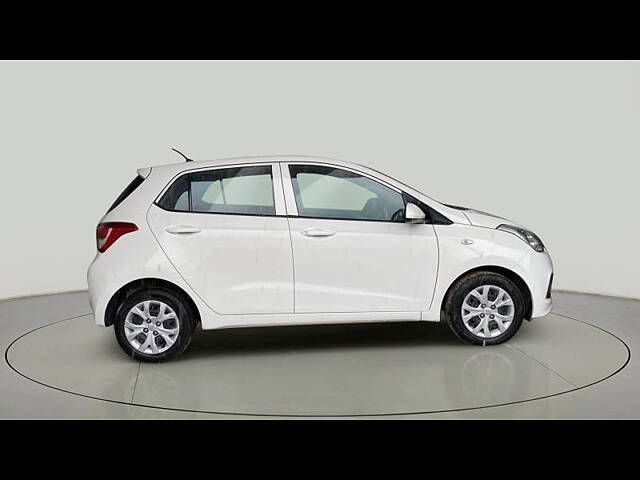 Used Hyundai Grand i10 [2013-2017] Magna 1.2 Kappa VTVT [2013-2016] in Ahmedabad