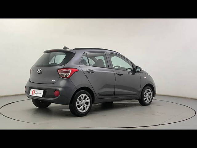 Used Hyundai Grand i10 Magna 1.2 Kappa VTVT in Ahmedabad