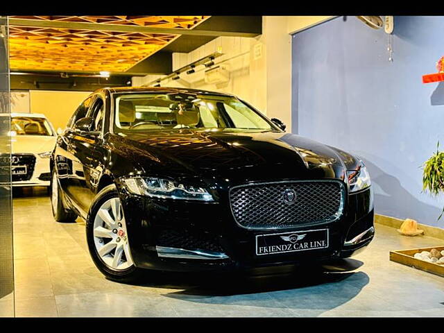 Used Jaguar XF Prestige Petrol CBU in Chandigarh