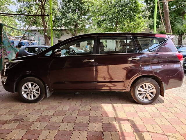 Used Toyota Innova Crysta [2016-2020] 2.4 V Diesel in Mumbai