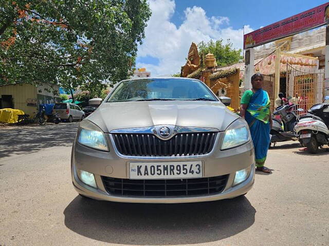 Used Skoda Rapid [2014-2015] 1.5 TDI CR Ambition with Alloy Wheels in Bangalore