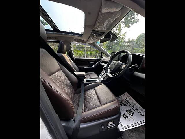 Used Toyota Innova Hycross ZX (O) Hybrid 7 STR in Mumbai