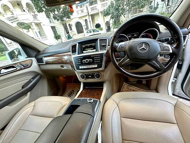 Used Mercedes-Benz M-Class ML 250 CDI in Delhi