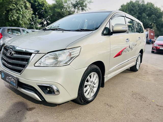 Used Toyota Innova [2013-2014] 2.5 VX 7 STR BS-IV in Chandigarh