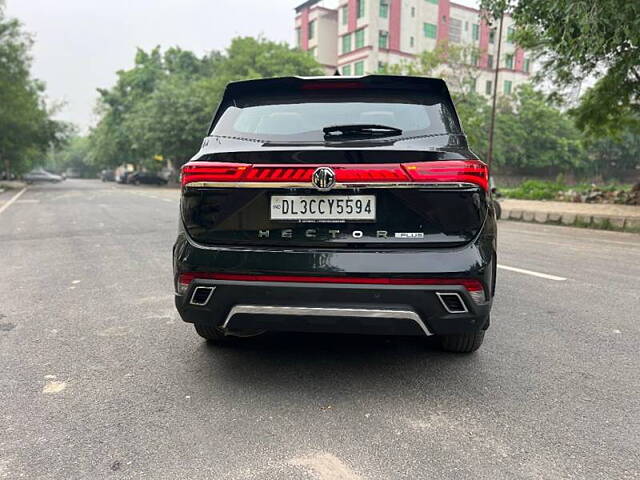 Used MG Hector Plus Sharp Pro 1.5 Turbo Petrol CVT 7 STR [2023] in Delhi