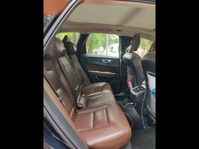 Used Volvo XC60 [2017-2021] Momentum [2019-2020] in Hyderabad