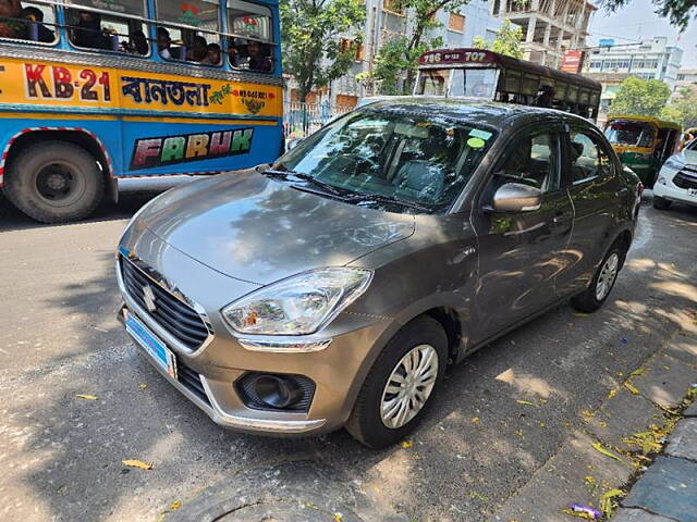 Used Maruti Suzuki Dzire [2017-2020] VXi AMT in Kolkata