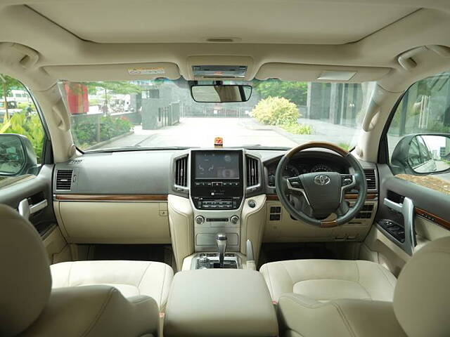 Used Toyota Land Cruiser [2011-2015] LC 200 VX in Mumbai