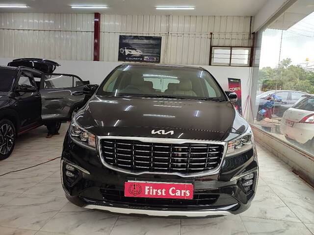 Used 2023 Kia Carnival in Bangalore