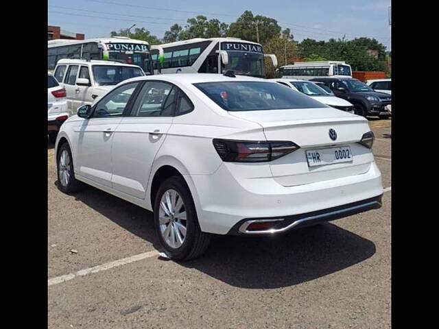 Used Volkswagen Virtus [2022-2023] Highline 1.0 TSI AT in Zirakpur