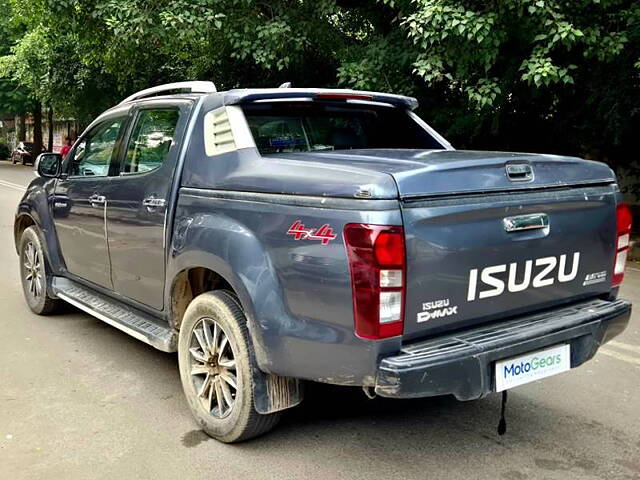 Used Isuzu D-Max V-Cross [2016-2018] 4x4 in Delhi