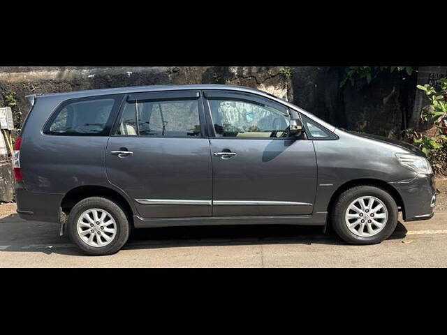 Used Toyota Innova [2013-2014] 2.5 VX 7 STR BS-III in Mumbai