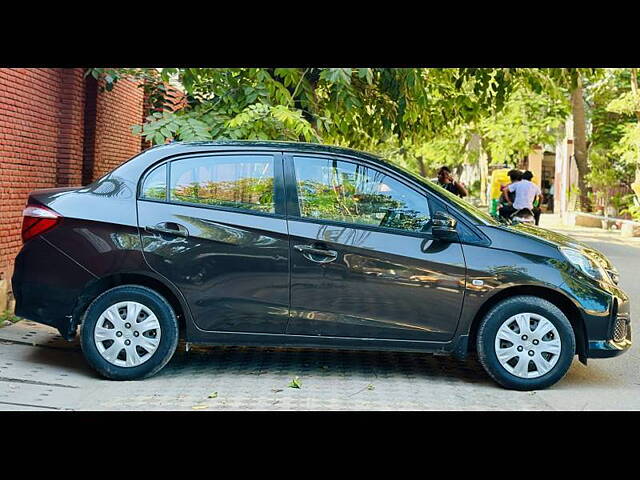 Used Honda Amaze [2016-2018] 1.2 S i-VTEC in Delhi