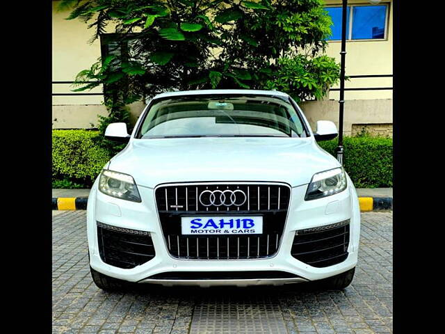 Used 2015 Audi Q7 in Agra