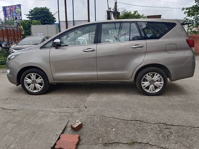 Used Toyota Innova Crysta [2016-2020] 2.4 ZX 7 STR [2016-2020] in Kolkata