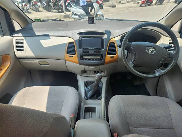 Used Toyota Innova [2005-2009] 2.5 V 7 STR in Bangalore