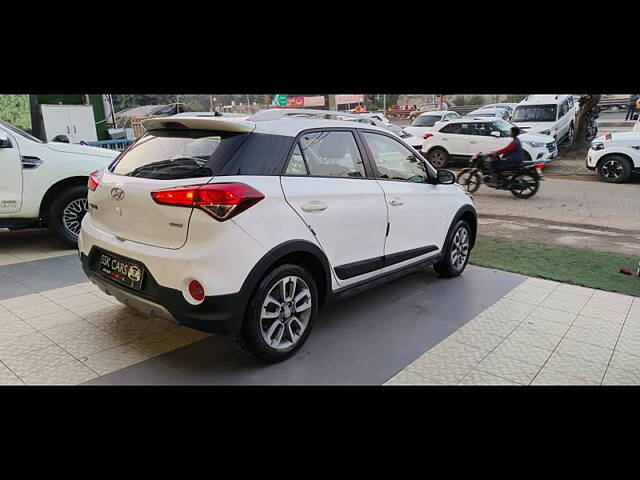 Used Hyundai i20 Active [2015-2018] 1.4 SX in Lucknow