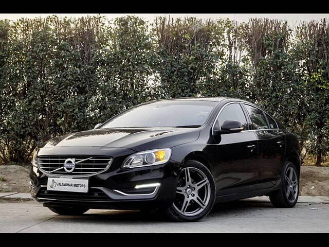 Used Volvo S60 [2015-2020] Momentum [2015-2020] in Delhi