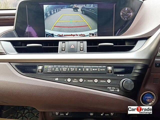 Used Lexus ES 300h Luxury [2020-2021] in Delhi